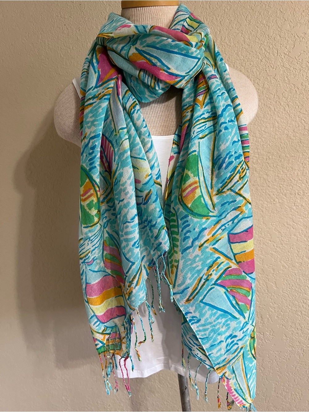 RARE! Lilly Pulitzer Ugotta Regatta Print Murfee Scarf